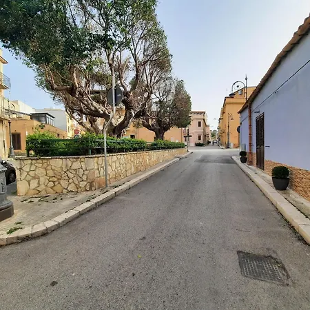 Casa Moa Trappeto (Sicily)